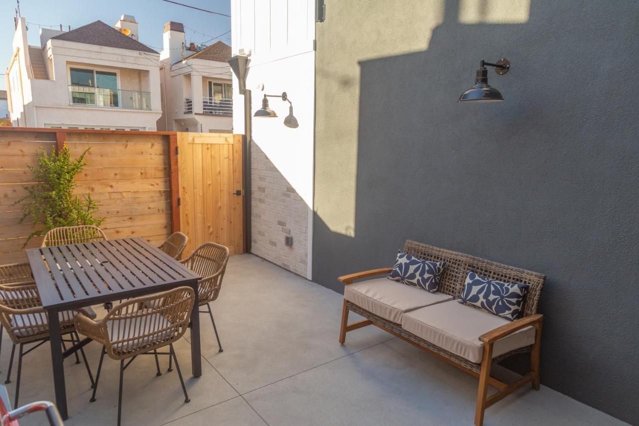 Surf Casita - Luxury Beach Home - Steps To Ocean & Walk To Everything Newport Beach Exterior photo