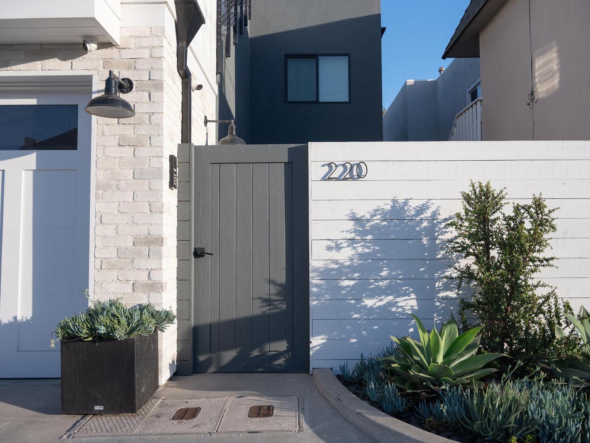 Surf Casita - Luxury Beach Home - Steps To Ocean & Walk To Everything Newport Beach Exterior photo